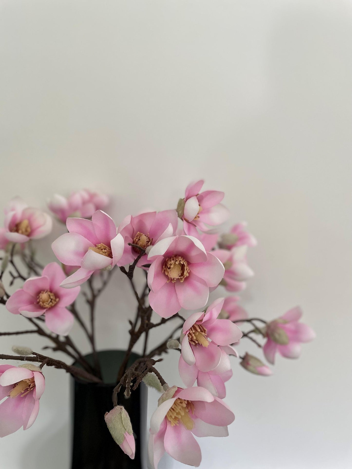 Kunstbloemen - Magnolia bloem Roze x8 - 65cm - Forest Plants