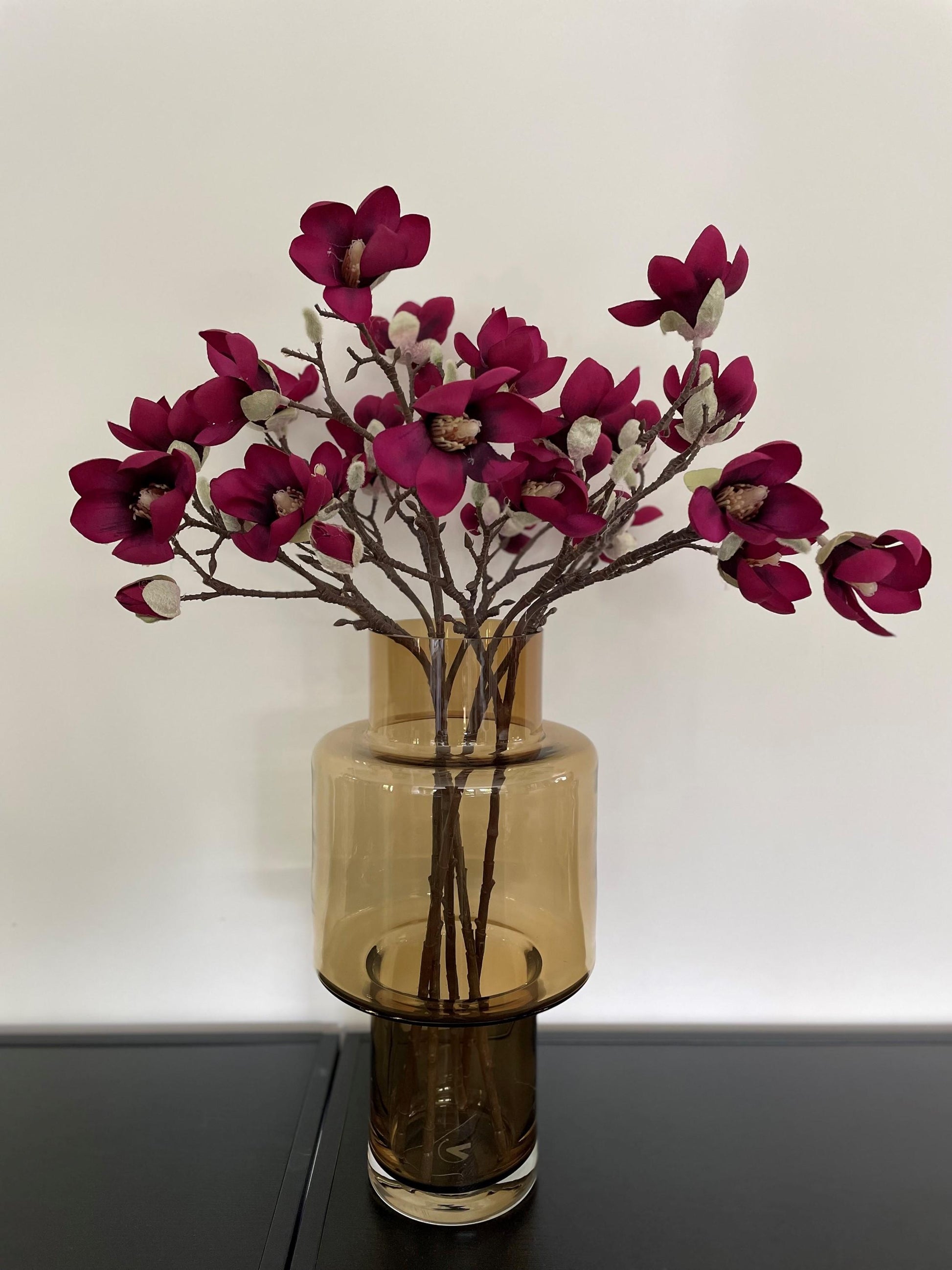 Kunstbloemen - Magnolia bloem Paars x8 -65cm - Forest Plants